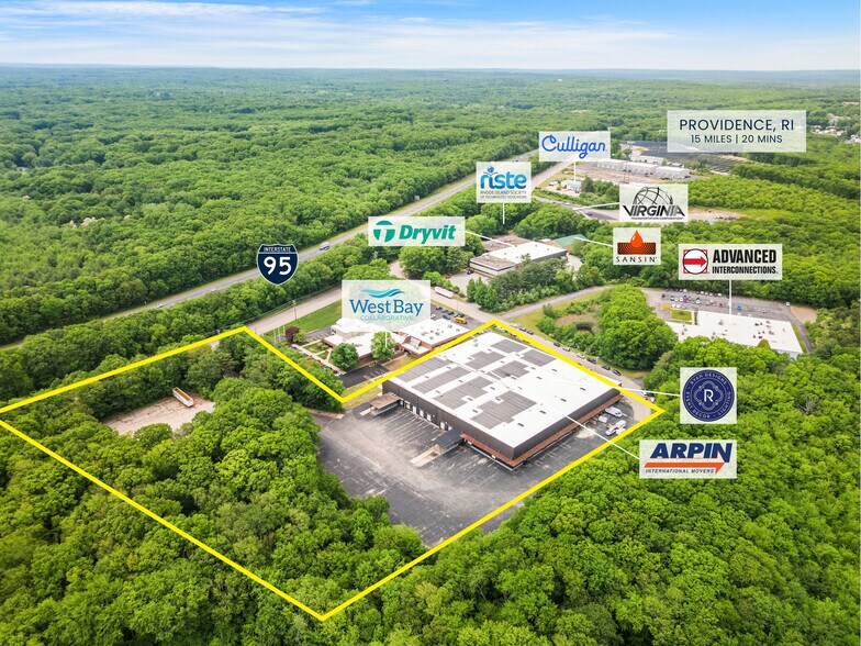 4 Energy Way, West Warwick, RI à louer - Aérien - Image 2 de 10