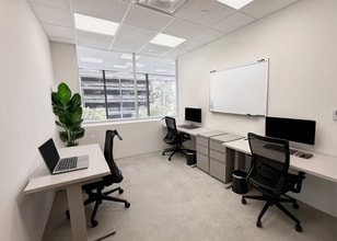 1180 S Beverly Dr, Los Angeles, CA for lease Interior Photo- Image 1 of 2