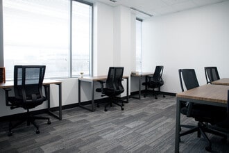 5825 University Research Ct, College Park, MD à louer Photo intérieure- Image 1 de 1