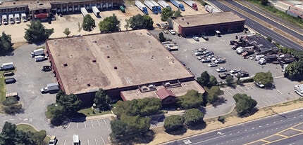 6870-6886 Wellington Rd, Manassas, VA à vendre Photo du bâtiment- Image 1 de 3