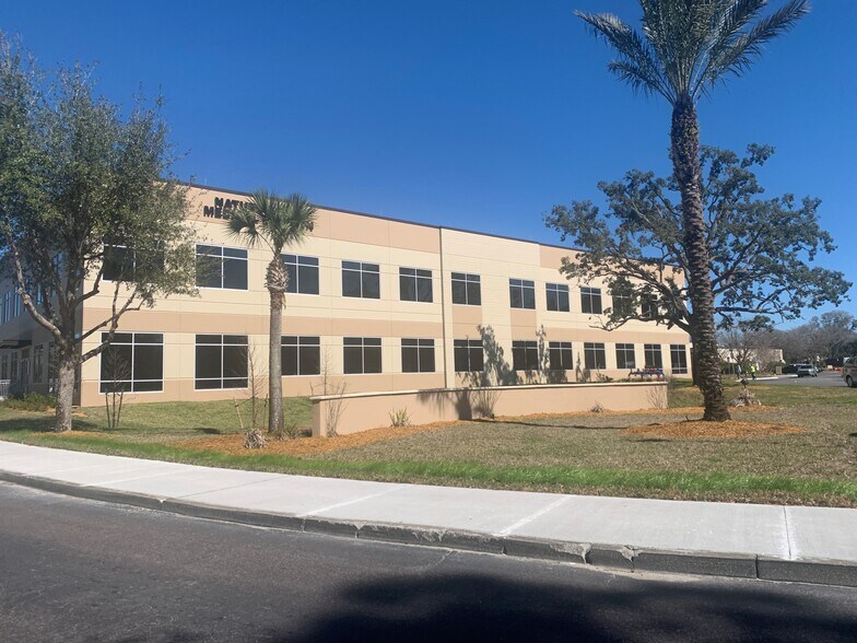 11371 Cortez Blvd, Brooksville, FL à louer - Photo du bâtiment - Image 3 de 3