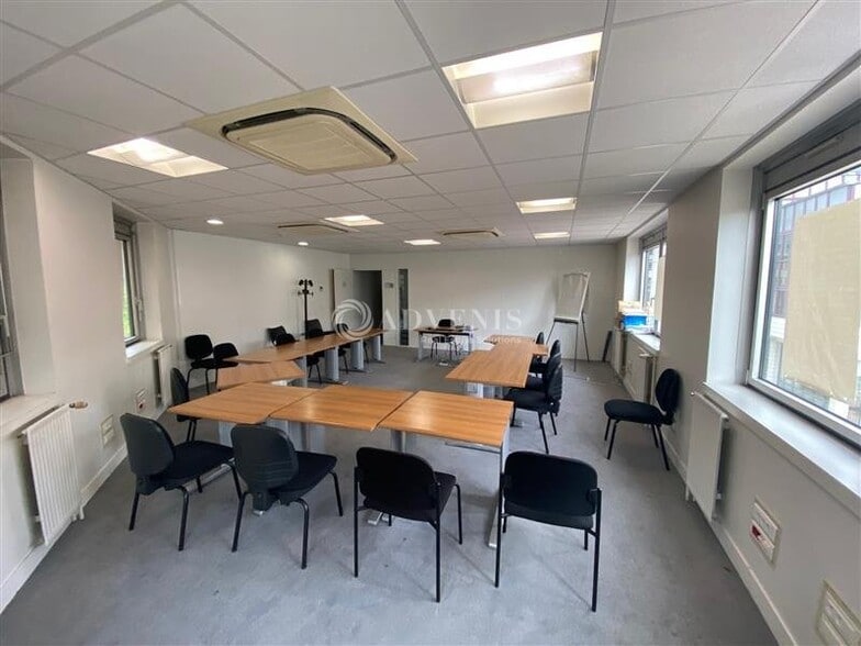 Bureau dans Fontenay-sous-Bois à louer - Photo intérieure - Image 1 de 7