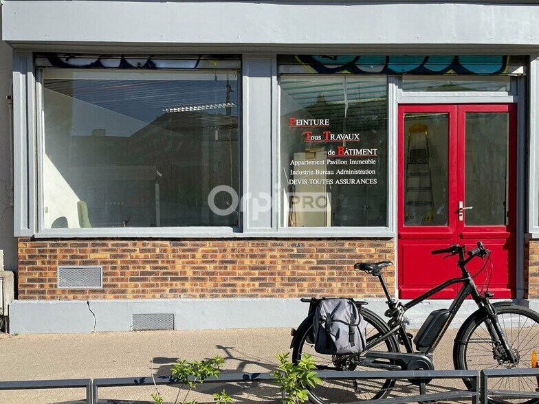 Office in Les Lilas for sale - Building Photo - Image 1 of 8