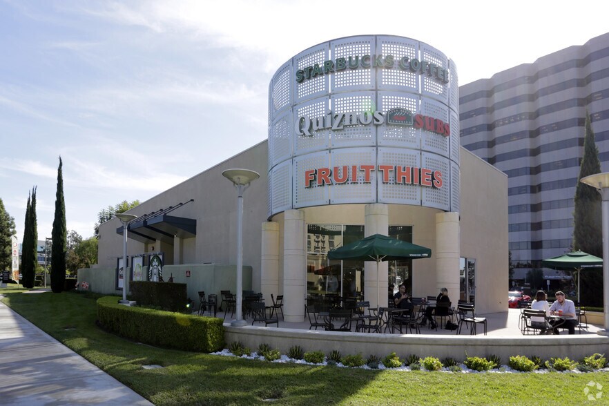 545 Anton Blvd, Costa Mesa, CA à louer - Photo principale - Image 1 de 5