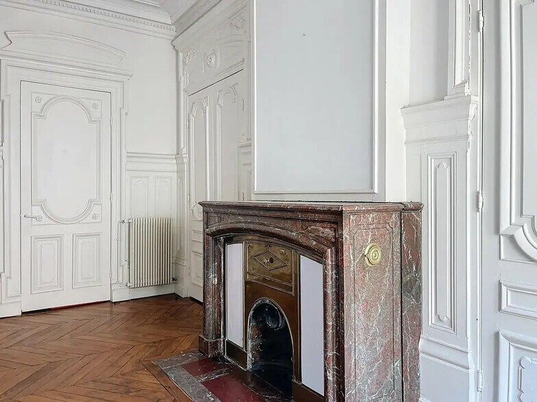 Office in Lyon for sale - Building Photo - Image 3 of 15