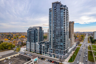 Plus de détails pour 1-2 Meadowglen Pl, Toronto, ON - Vente au détail à louer