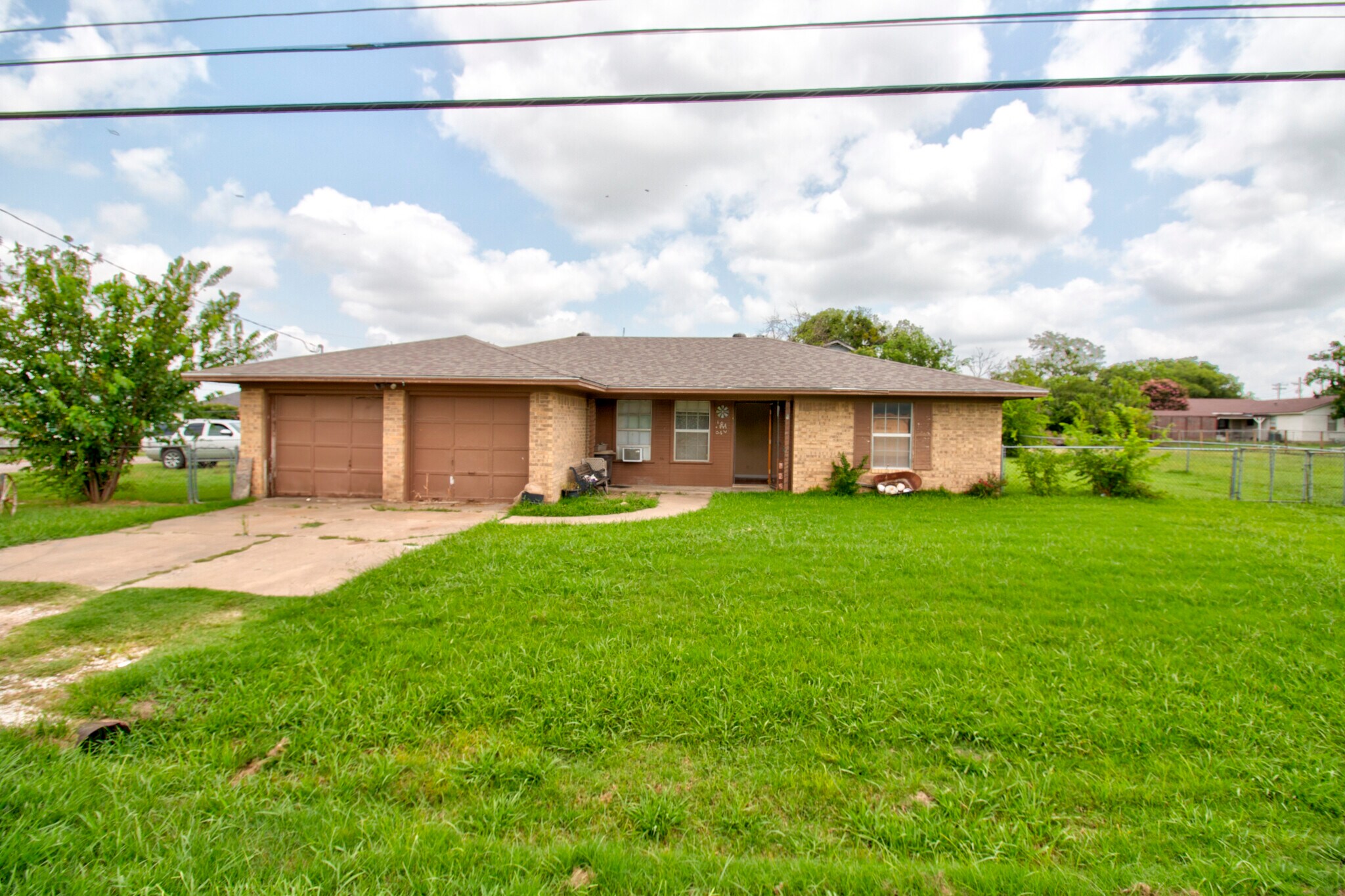 104 Maple st, Gunter, TX à vendre Photo principale- Image 1 de 1