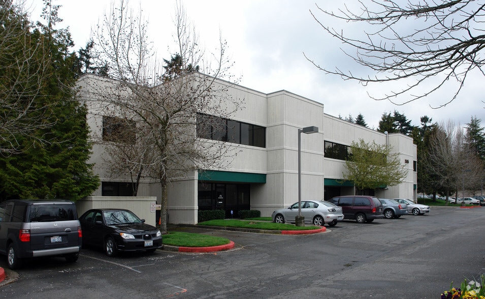 2405 140th Ave NE, Bellevue, WA for lease - Building Photo - Image 1 of 1