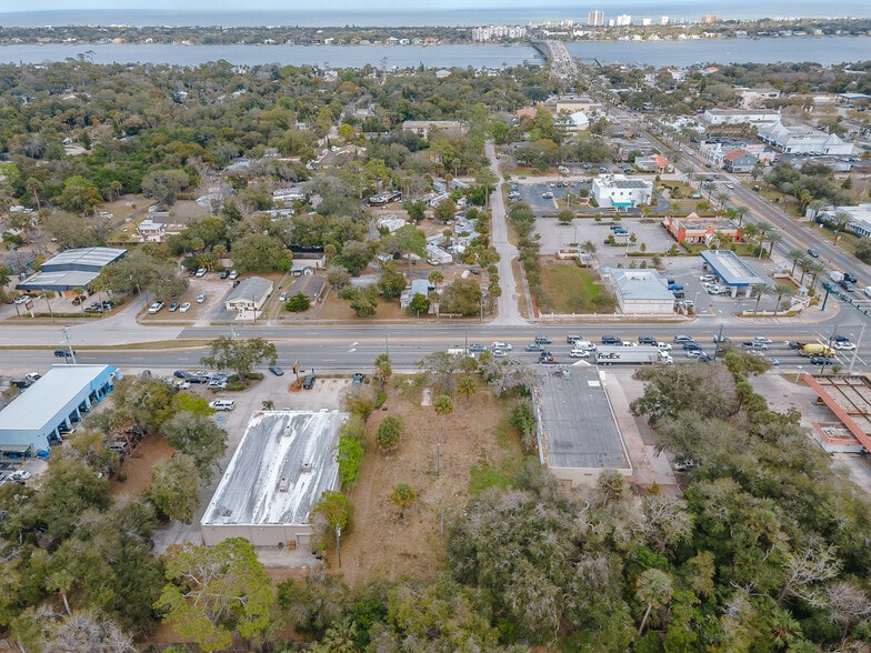 40 N Yonge St, Ormond Beach, FL à vendre - Photo du bâtiment - Image 3 de 11