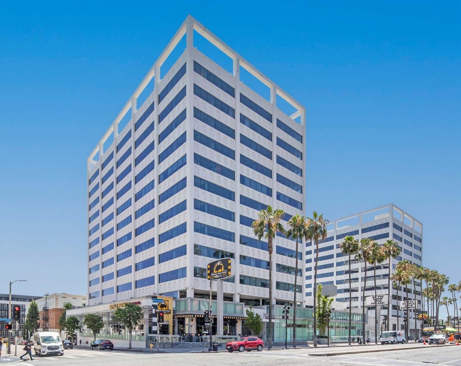7060 Hollywood Blvd, Los Angeles, CA for lease Building Photo- Image 1 of 12