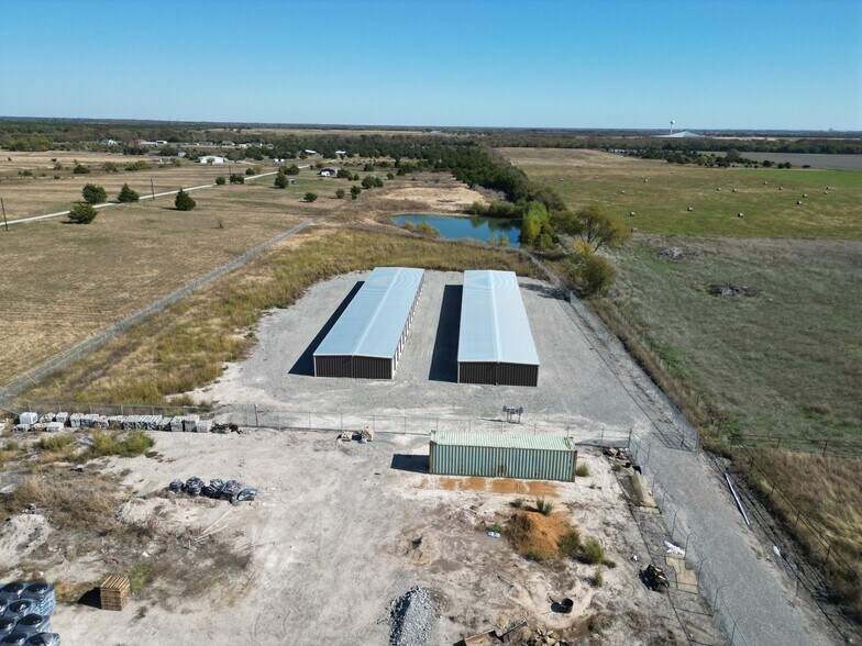 849 FM 36, Greenville, TX à vendre - Photo du bâtiment - Image 3 de 28