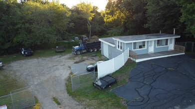 9-19 King St, Old Saybrook, CT à louer Photo intérieure- Image 1 de 5