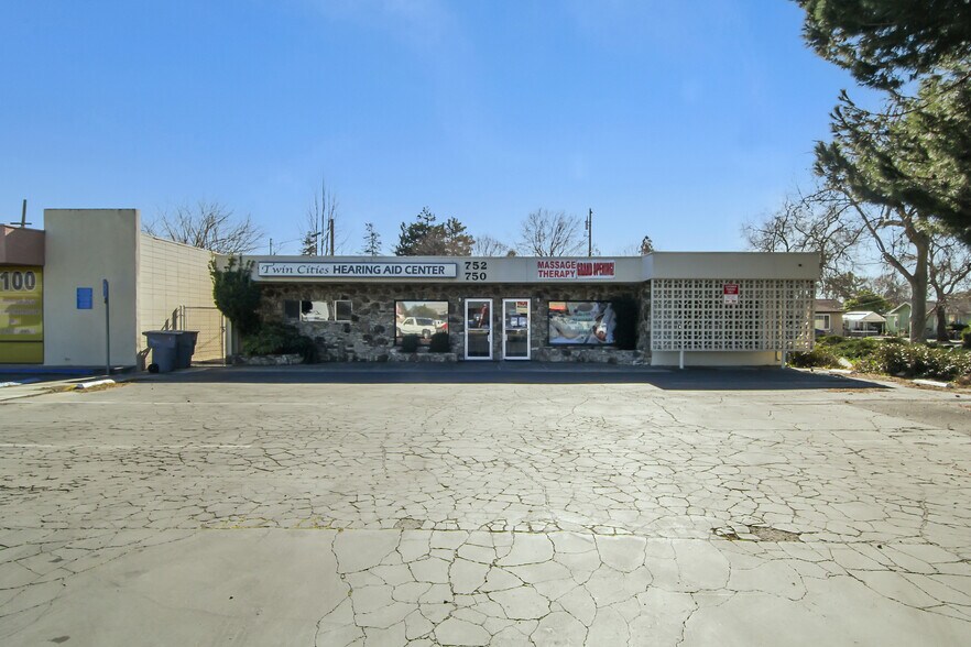 750 Colusa Ave, Yuba City, CA à vendre - Photo du bâtiment - Image 2 de 8