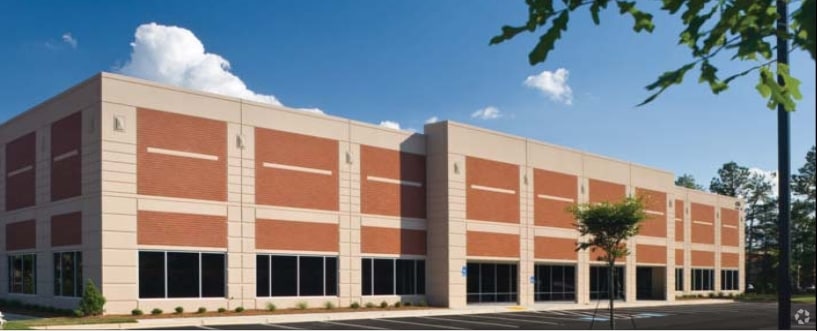 415 Horizon Dr, Suwanee, GA à louer - Photo du bâtiment - Image 2 de 4