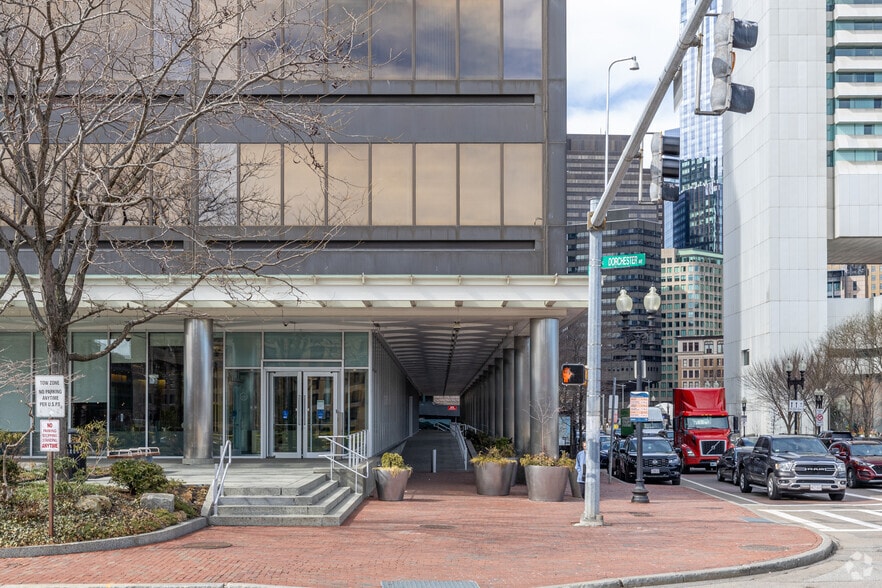 245 Summer St, Boston, MA for lease - Building Photo - Image 2 of 5