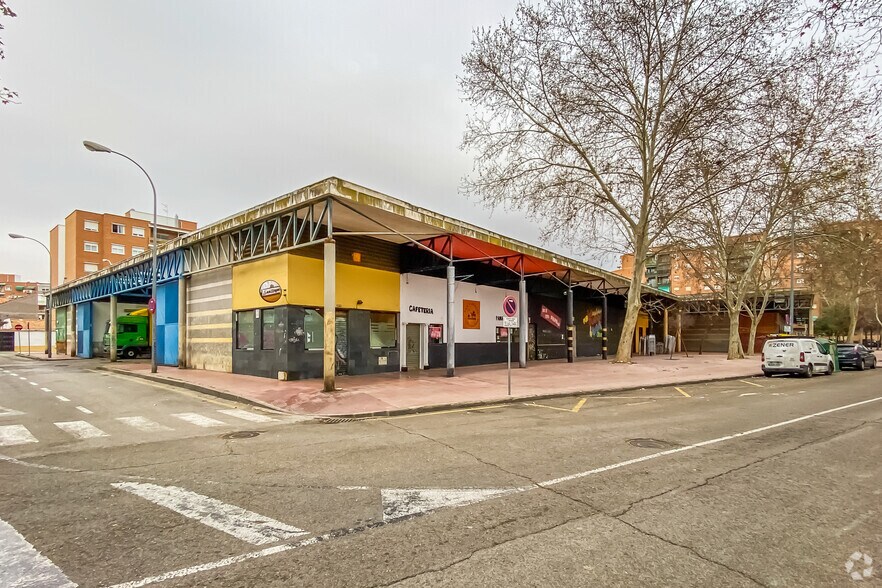 Paseo Val, 16, Alcalá de Henares, Madrid à vendre - Photo du bâtiment - Image 1 de 1