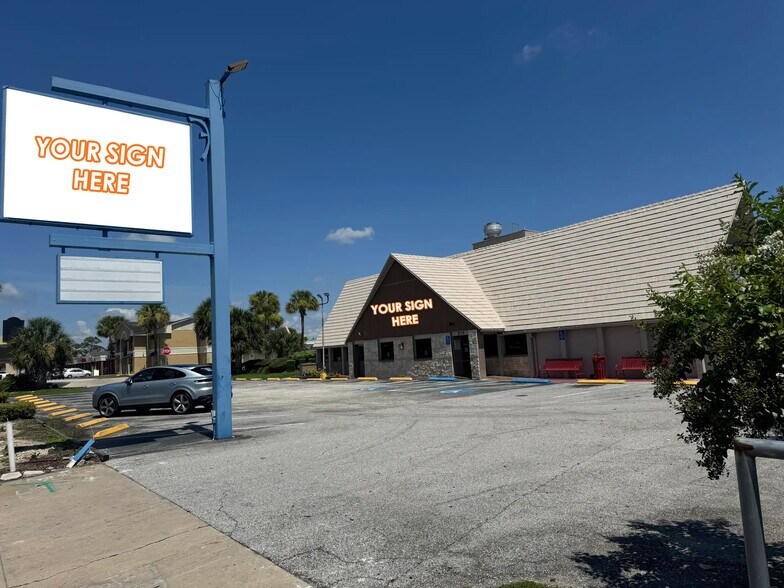 1715 W Vine St, Kissimmee, FL à louer - Photo du bâtiment - Image 2 de 2
