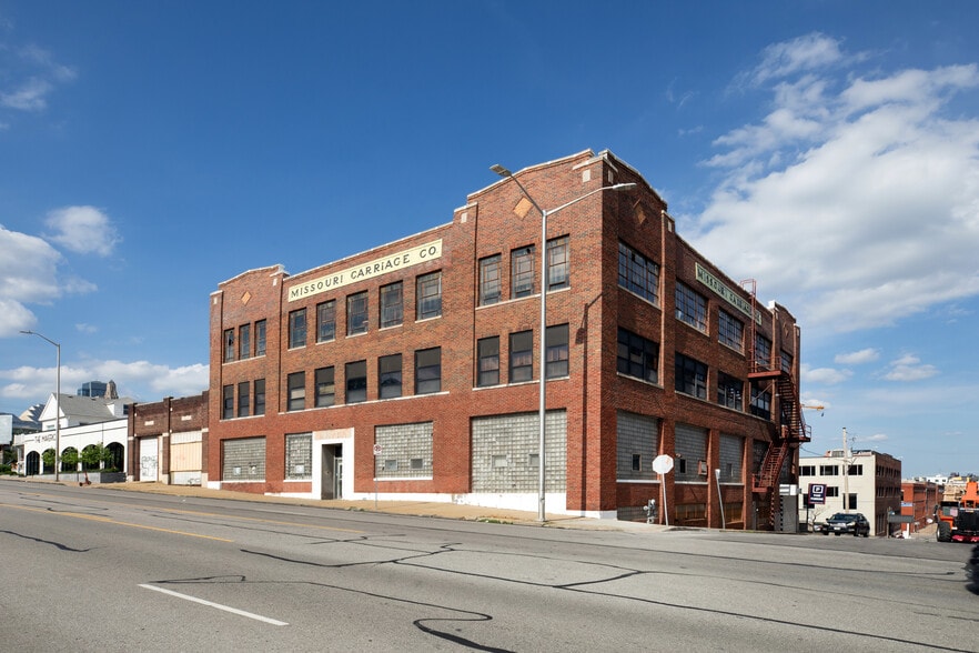 1915 Broadway St, Kansas City, MO for sale - Building Photo - Image 3 of 20