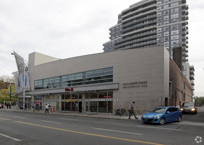750 Spadina Ave, Toronto, ON for sale - Building Photo - Image 2 of 2