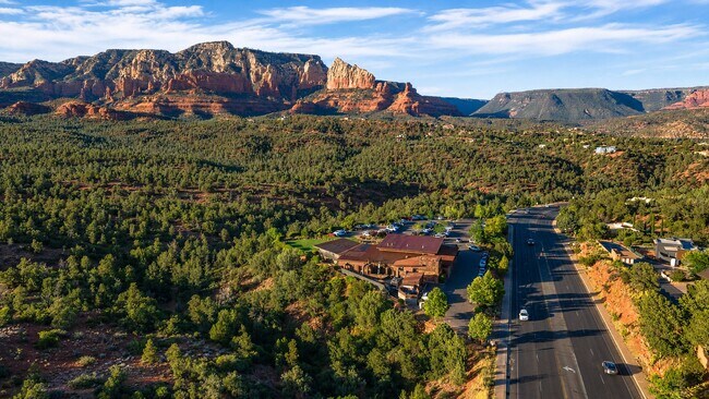 Plus de détails pour 700 W Highway 89A, Sedona, AZ - Commerce de détail à vendre