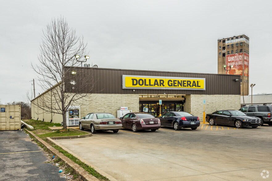 2245 Lamar Ave, Memphis, TN à vendre - Photo du bâtiment - Image 3 de 12