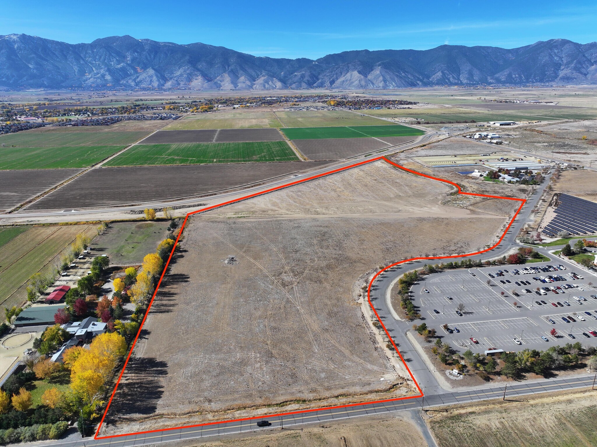 Muller Parkway & Bently Parkway, Minden, NV for sale Primary Photo- Image 1 of 9