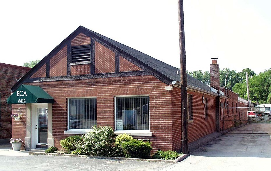 8412 Manchester Rd, Brentwood, MO à vendre - Autre - Image 2 de 4