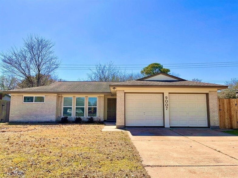 9007 Glen Shadow Dr, Houston, TX for sale - Primary Photo - Image 1 of 2
