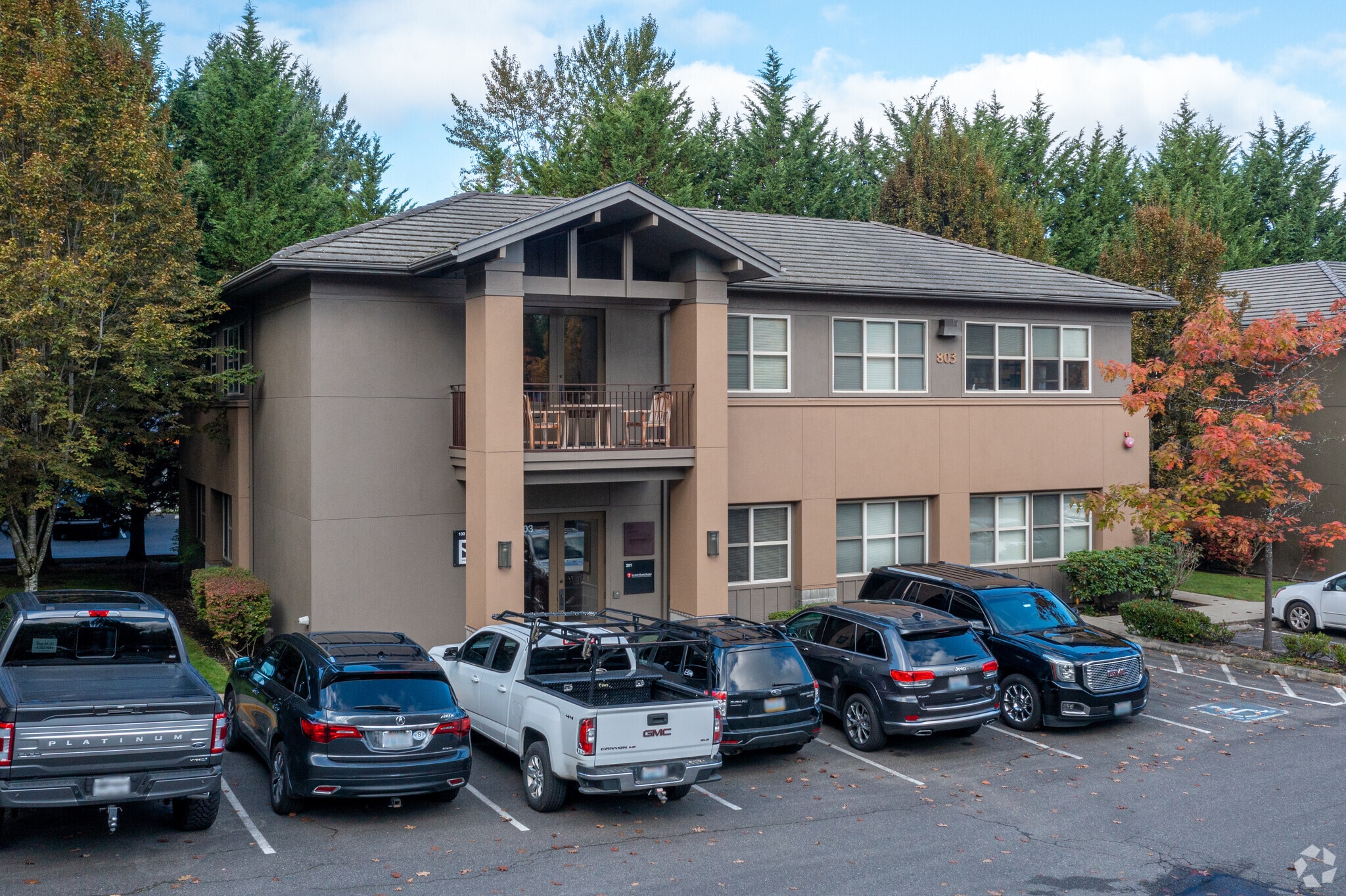 803 Kirkland Ave, Kirkland, WA for lease Primary Photo- Image 1 of 6