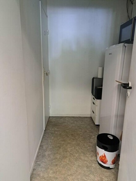 Office in Rouen for sale - Interior Photo - Image 3 of 6