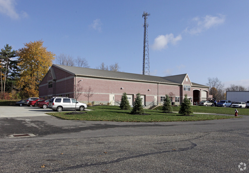 3647-3649 Brecksville Rd, Richfield, OH for lease - Building Photo - Image 2 of 2