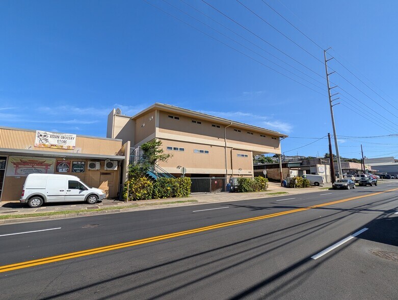 1320 N School St, Honolulu, HI à vendre - Photo du bâtiment - Image 3 de 21