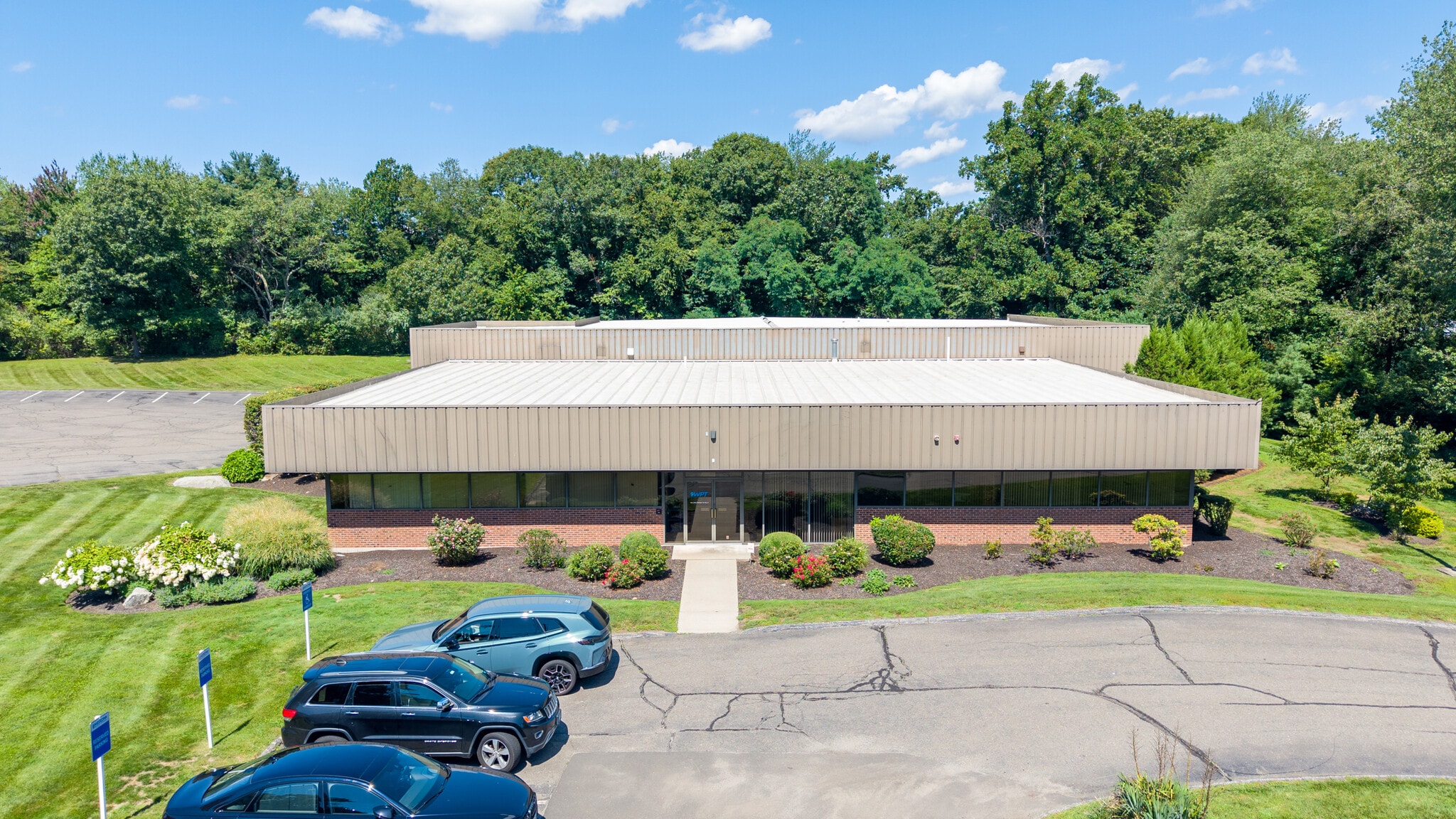128 Long Hill Cross Rd, Shelton, CT for sale Building Photo- Image 1 of 30