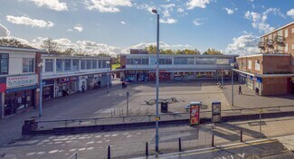 Plus de détails pour 3-3A Marian Sq, Bootle - Commerce de détail à louer