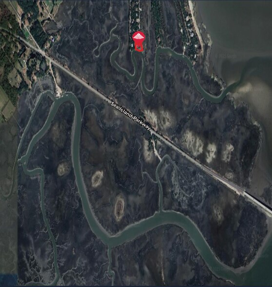 82 Inglewood Cir, Saint Helena Island, SC for sale - Building Photo - Image 2 of 2