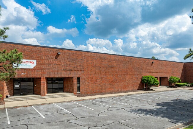 Plus de détails pour 205 Bucknell Ct SW, Atlanta, GA - Industriel à louer
