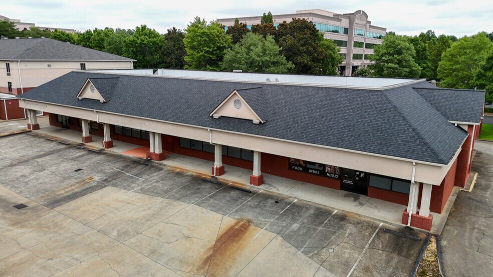 3050 Mansell Rd, Alpharetta, GA à vendre - Photo du bâtiment - Image 2 de 11