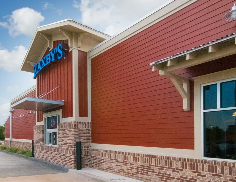 1084 E State Highway 152, Mustang, OK for lease - Building Photo - Image 2 of 4