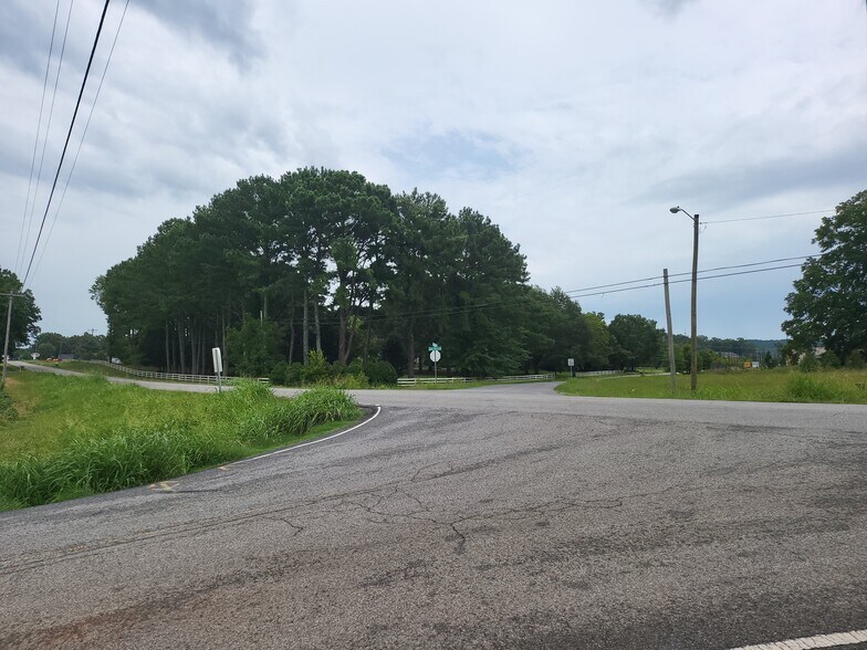 3306 Indian Hills Rd Se, Decatur, AL à vendre - Photo du bâtiment - Image 2 de 12