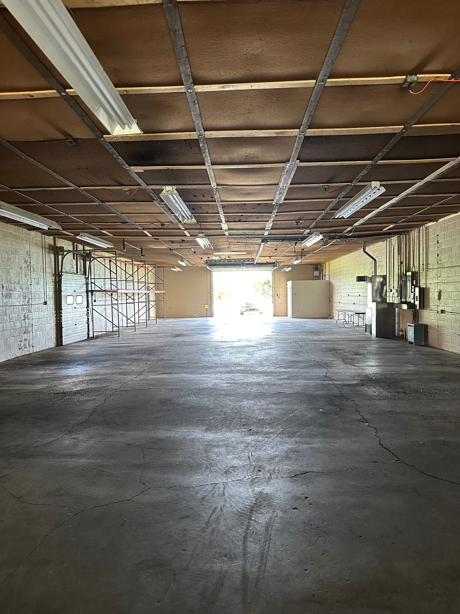 28552 W County Road 20, Elkhart, IN à louer Photo intérieure- Image 1 de 3