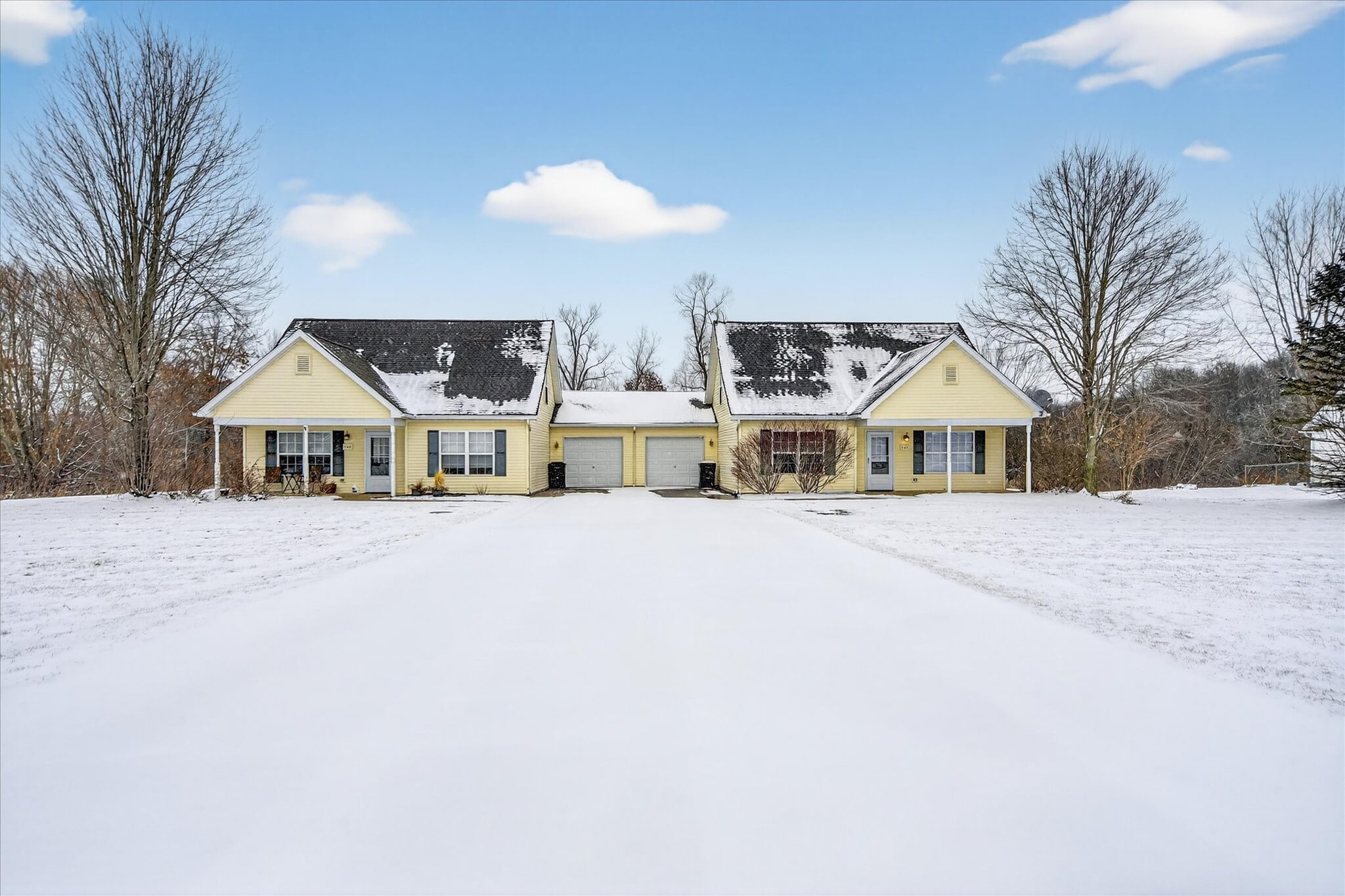 711 Cattail Ln, Pinckney, MI for sale Primary Photo- Image 1 of 12