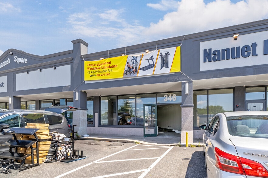 340-360 W Route 59 Hwy, Nanuet, NY for lease - Building Photo - Image 3 of 10