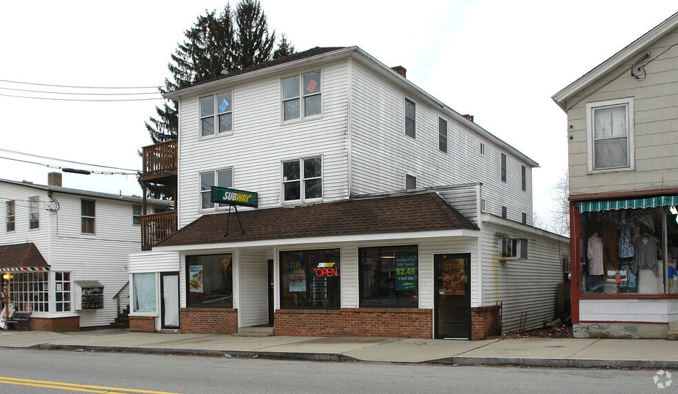 74 N Main St, Jewett City, CT for lease - Building Photo - Image 3 of 21