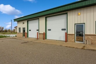 114 Thomas Cir, Monticello, MN à louer Photo intérieure- Image 1 de 32