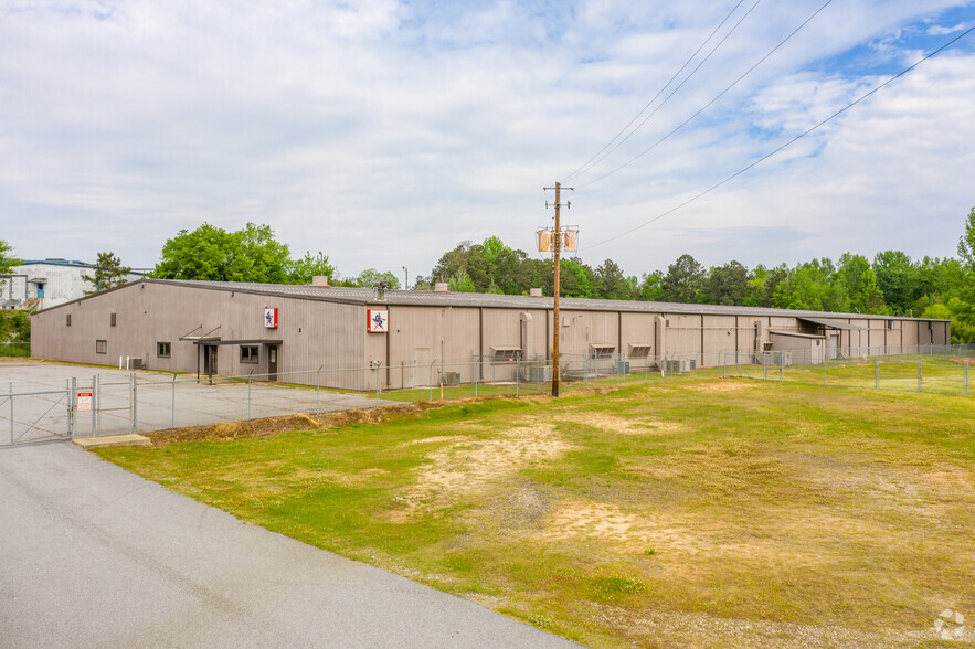 15 Copeland Dr, Phenix City, AL à vendre - Photo principale - Image 1 de 1