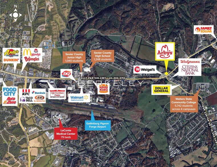 1528 Dolly Parton Pkwy, Sevierville, TN à vendre - Photo du bâtiment - Image 2 de 3