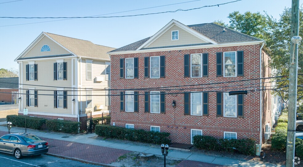 214 Red Cross St, Wilmington, NC for lease - Primary Photo - Image 1 of 45