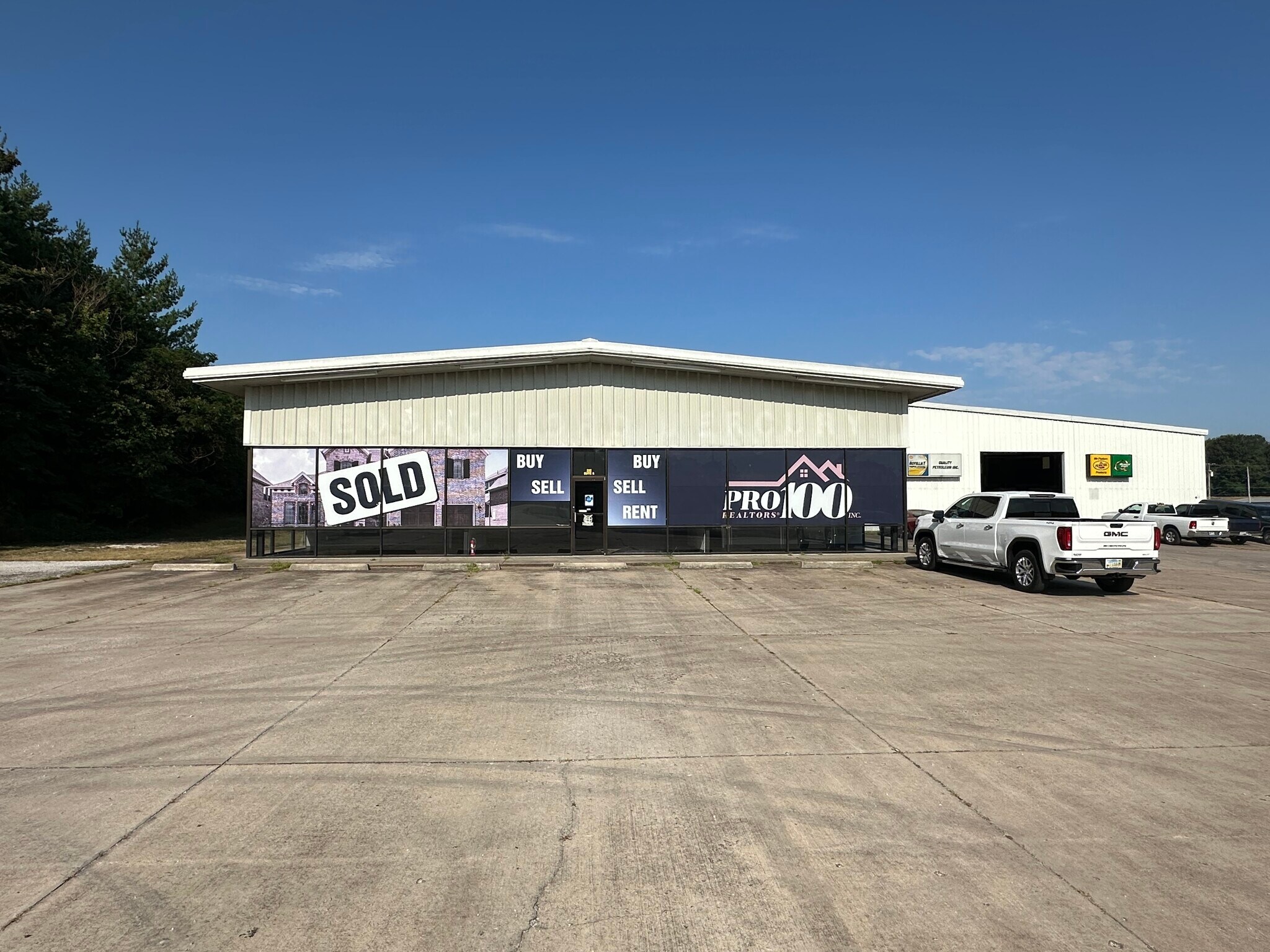 222 S Business 49, Neosho, MO for lease Primary Photo- Image 1 of 8