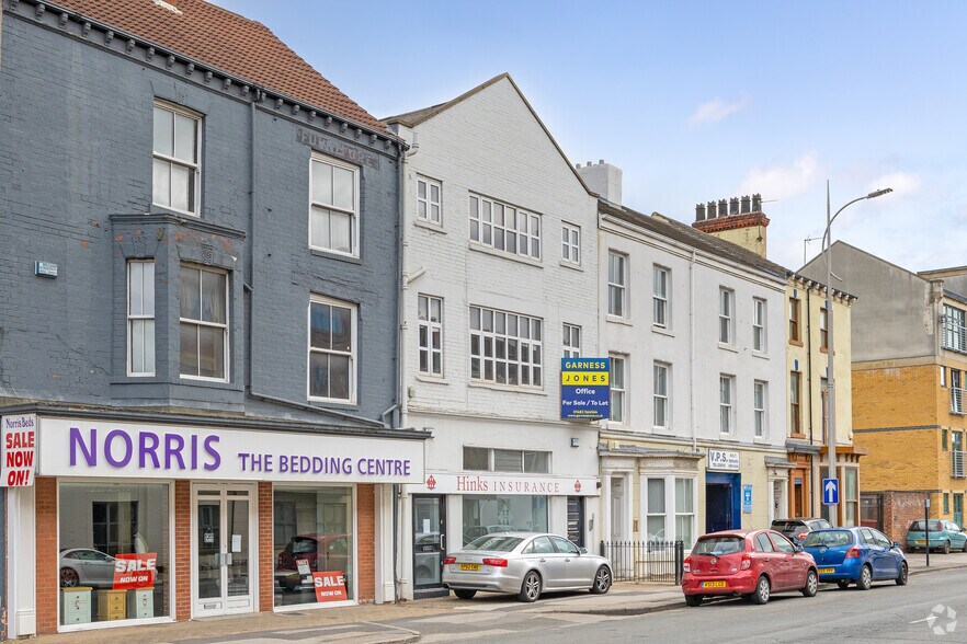 16 Wright St, Hull à louer - Photo du bâtiment - Image 2 de 2