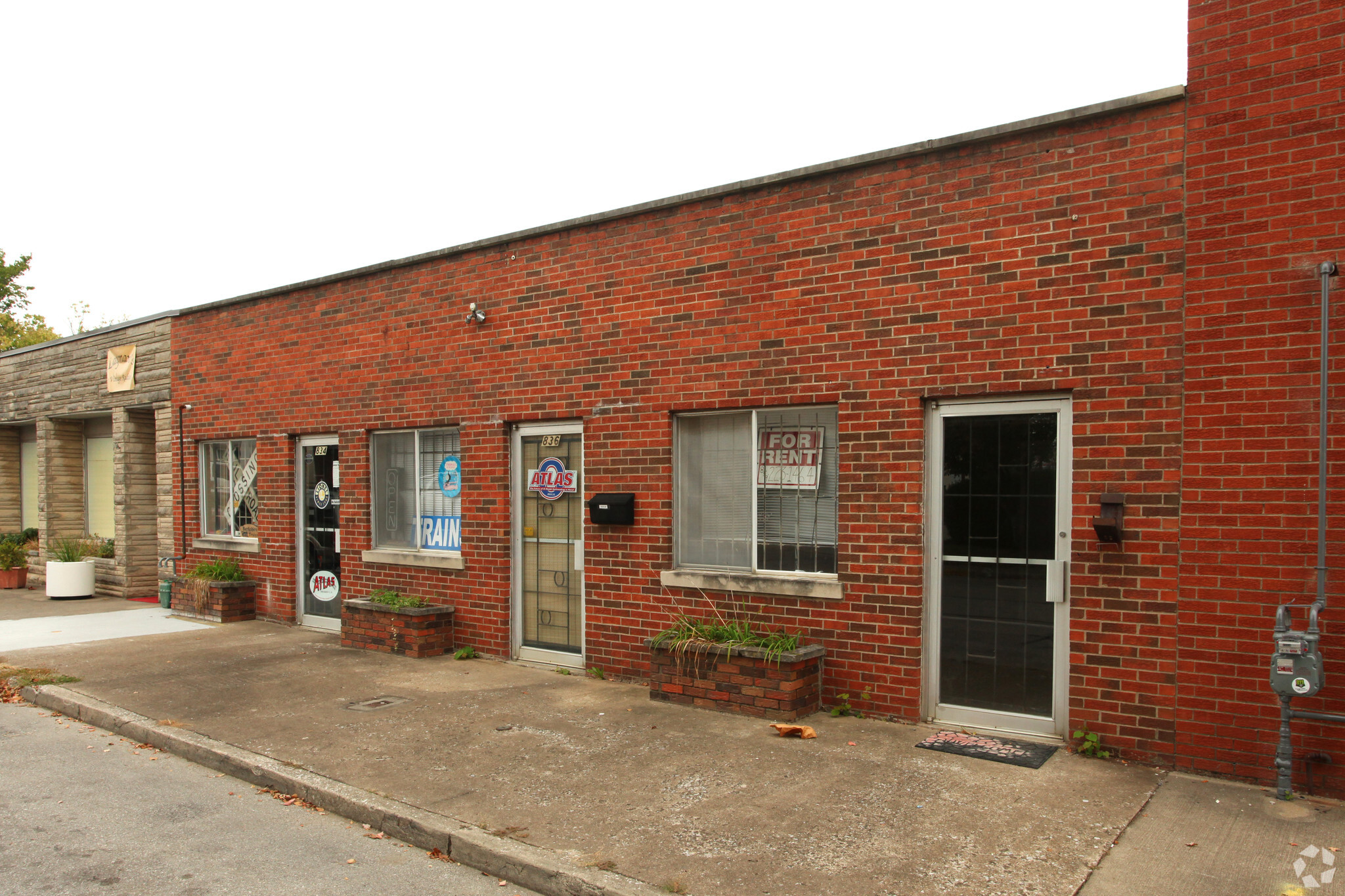 838 Porter Pl, Lexington, KY for sale Primary Photo- Image 1 of 1